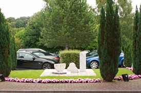 Hotel Grounds Maintenance, landscaping and tree surgery for commercial and private clients around Newbury, Hungerford, Swindon, Reading, Basingstoke and Oxford